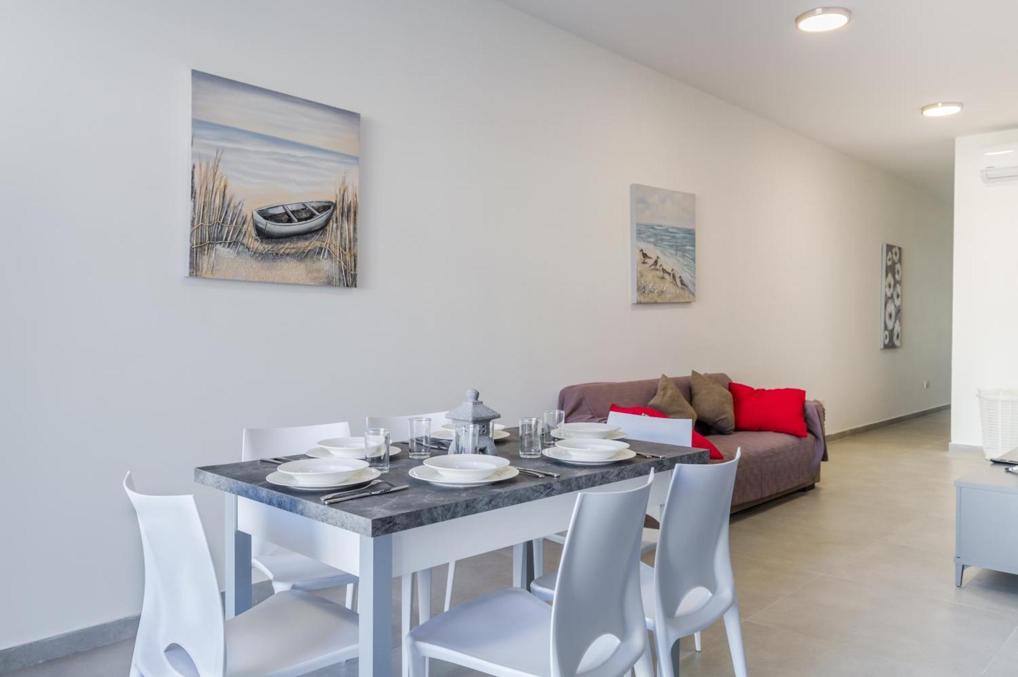 Spacious Brand New Apartment Hc Balcony 3 Bdr 2 Bth Bugibba セント・ポールズ・ベイ エクステリア 写真