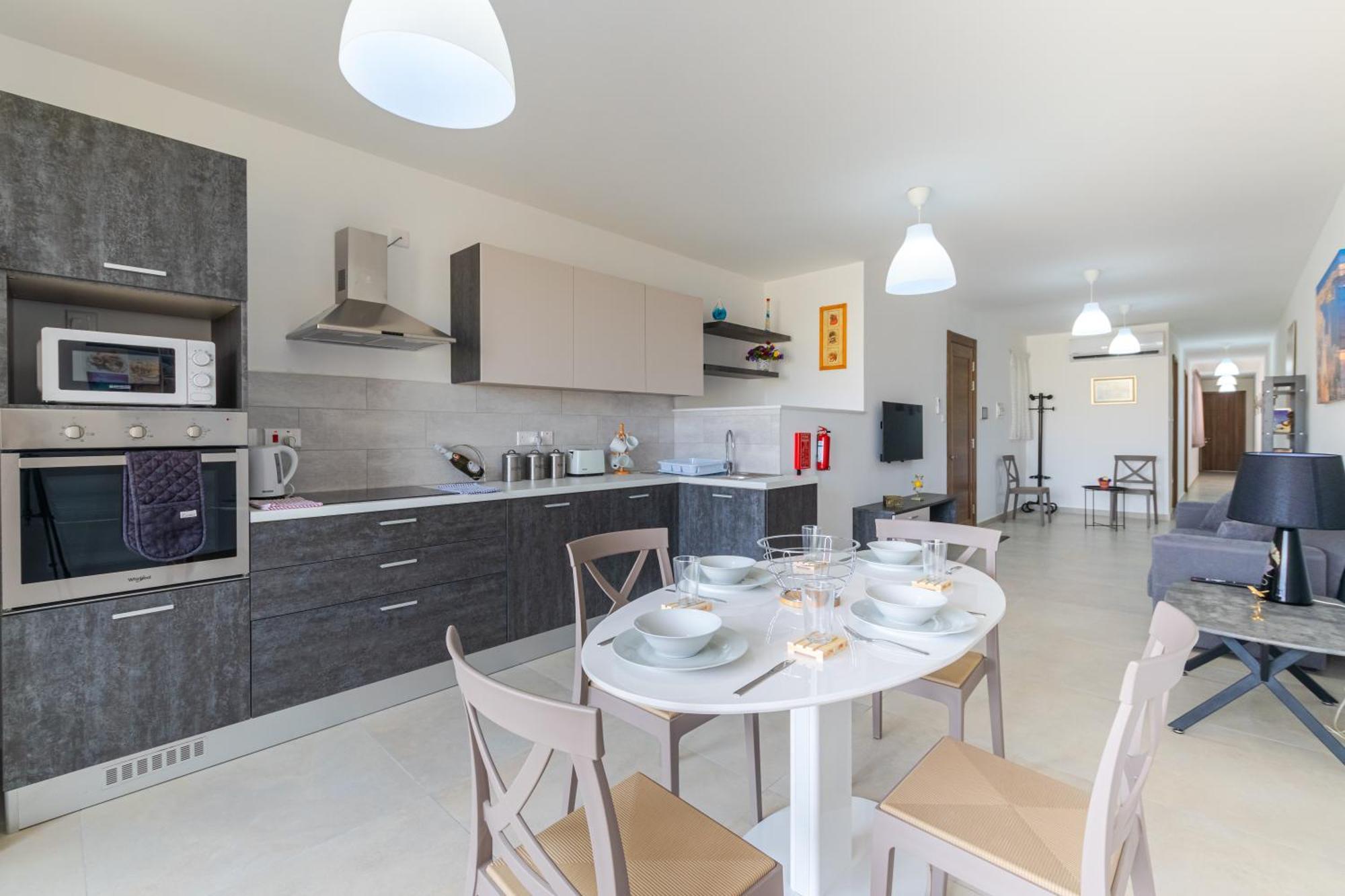 Spacious Brand New Apartment Hc Balcony 3 Bdr 2 Bth Bugibba セント・ポールズ・ベイ エクステリア 写真